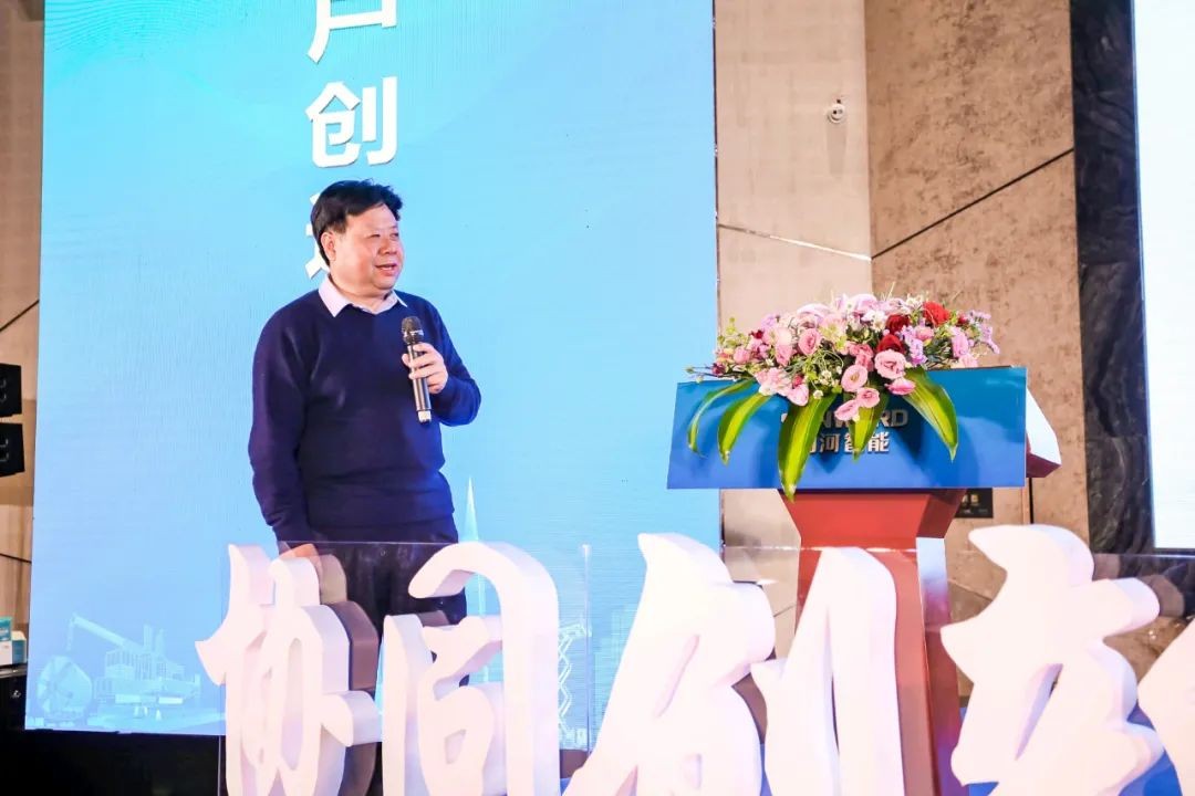饕餮盛宴！304am永利集团智能?建华建材预造桩施工设备与技术互换会隆沉召开