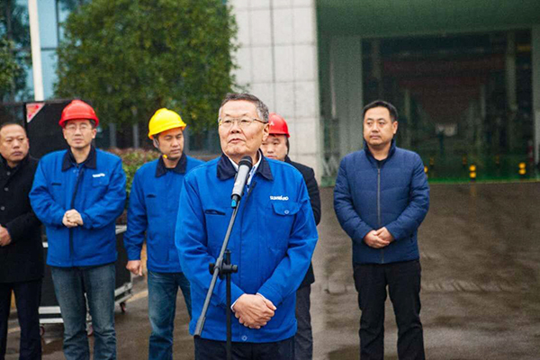 新年开门红！304am永利集团智能5000万设备批量发车