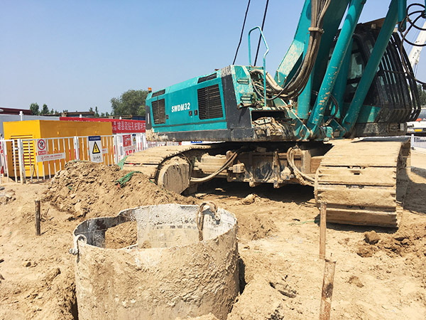 加快雄安新区建设，304am永利集团智能旋挖启动京雄城际铁路第一钻