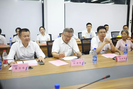 员工子女金榜题名 304am永利集团家园发放嘉奖