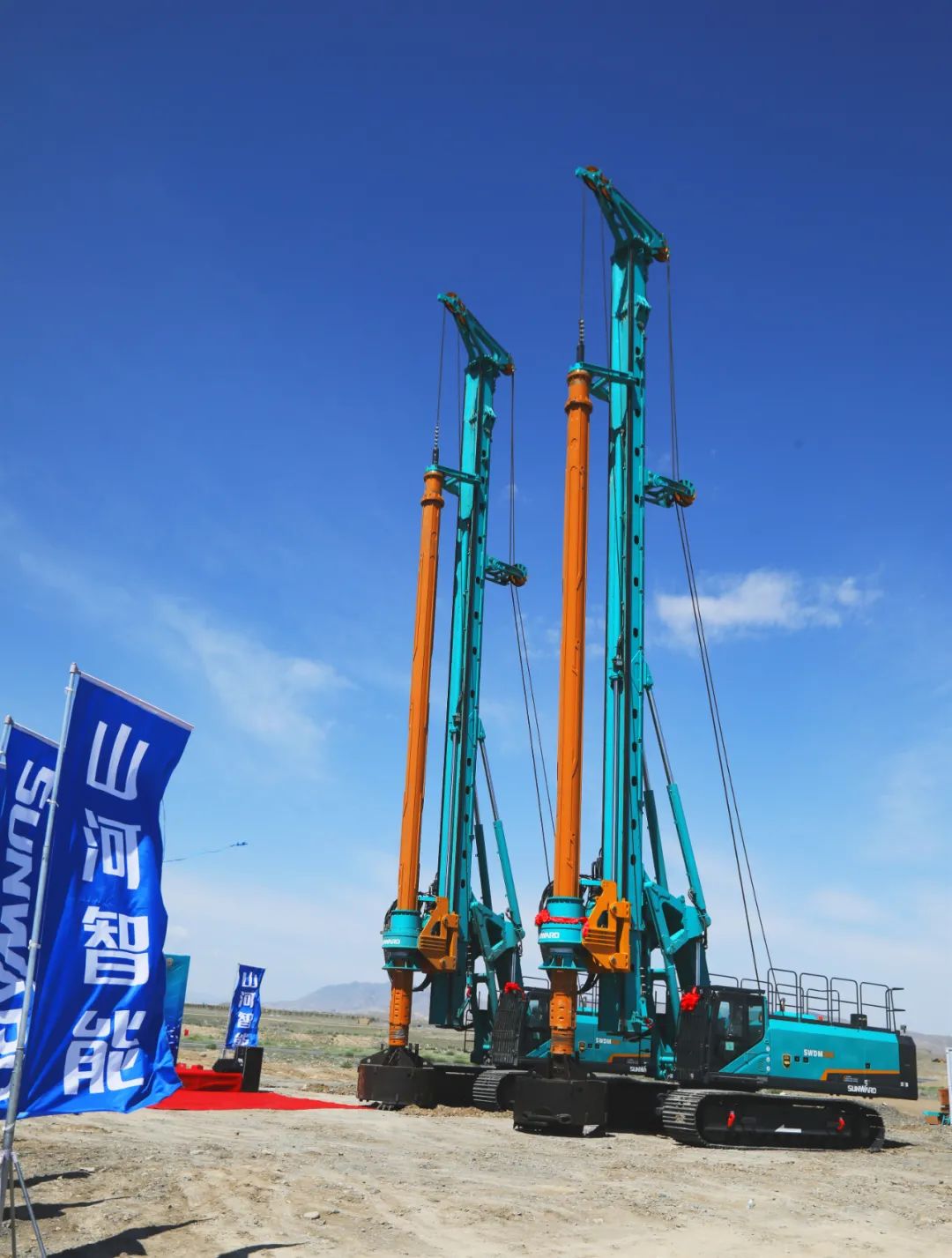 304am永利集团智能产品交付中国能建葛洲坝集团，助力建设大美新疆