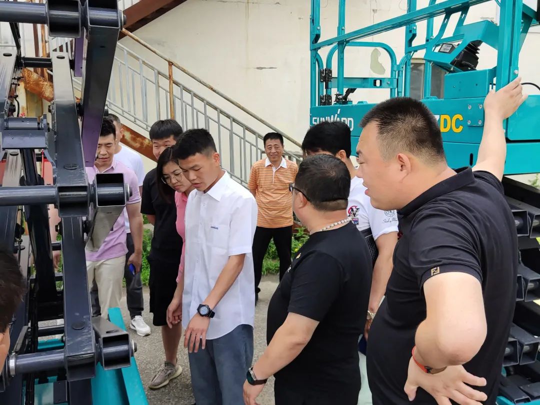 同梦同业 借势腾飞——辽宁宏信&304am永利集团智能进行主题庆典活动