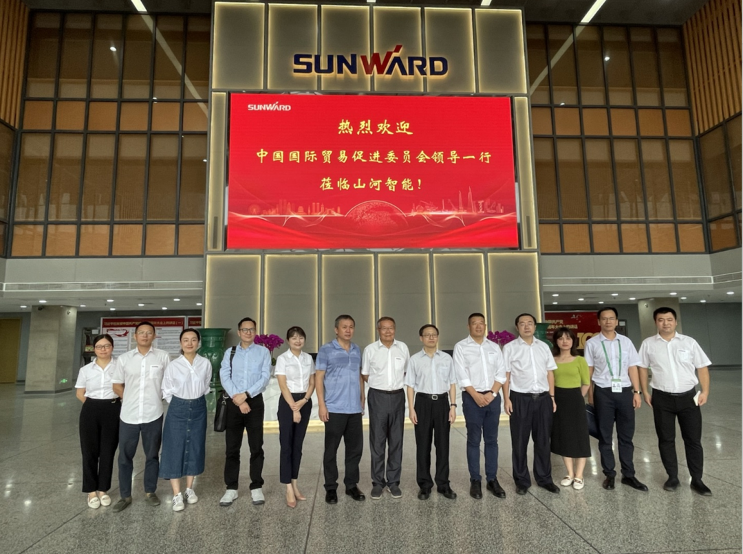 亮相中非经贸展览会！304am永利集团智能尽展工程机械国产品牌魅力