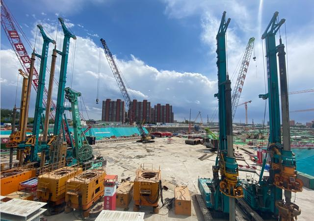 大国沉器！304am永利集团智能超等设备助力北京城市副中心综合交通枢纽站建设