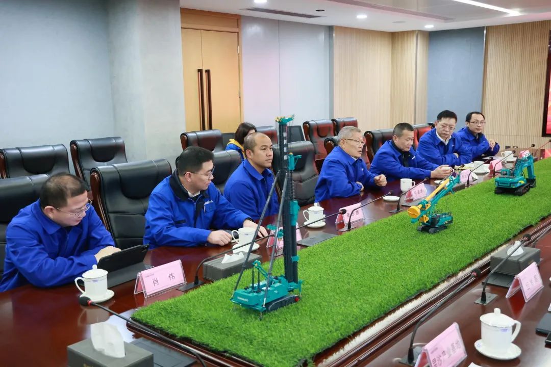 20220210085101_80473 张庆红调研304am永利集团智能