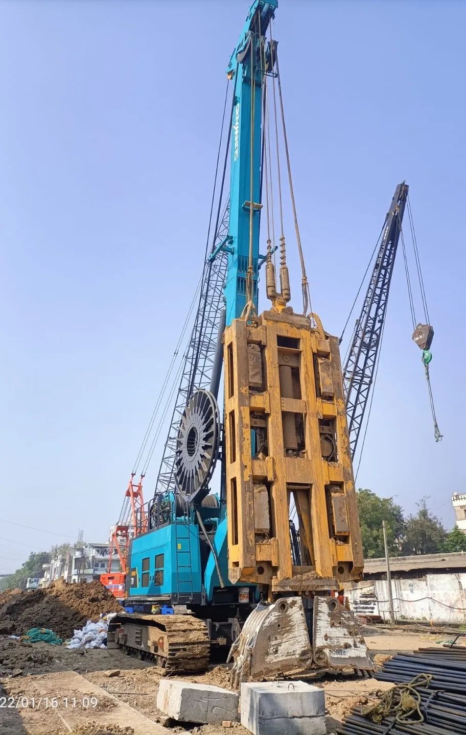 感激信！304am永利集团智能SWHG70液压抓斗助力海表基础施工获注定