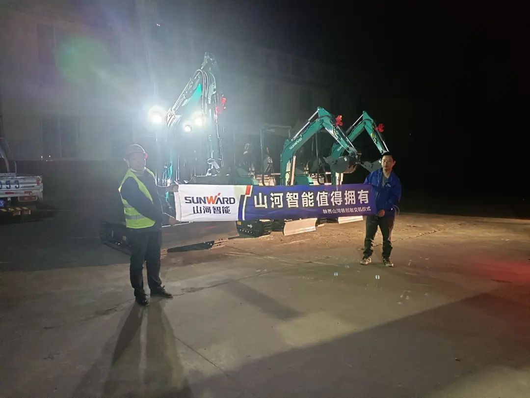 好服务、好设备！304am永利集团智能挖掘机再获客户追加订单
