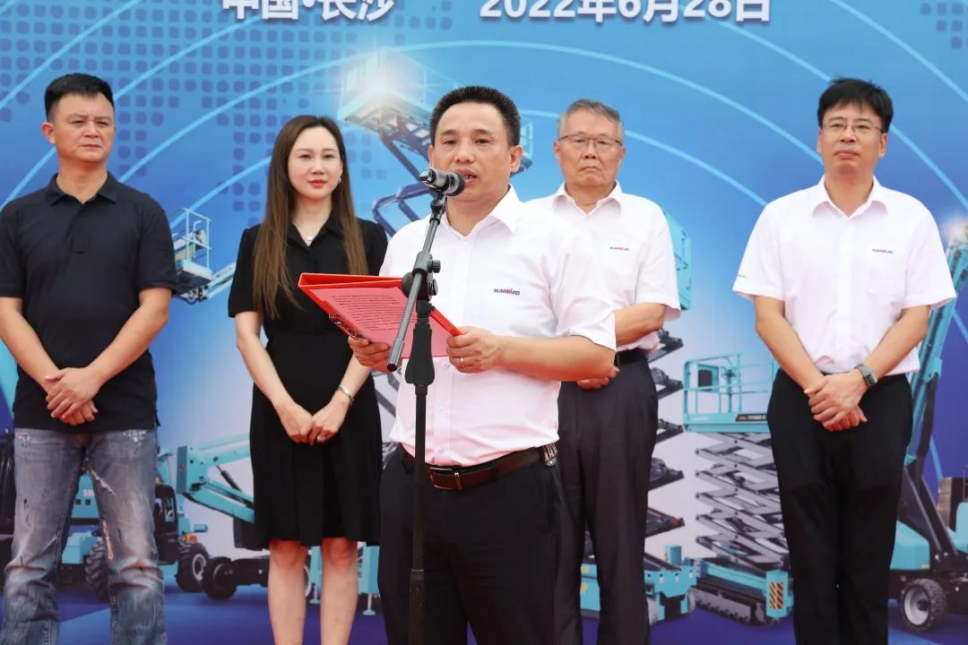 献礼二十大，再攀新高地！304am永利集团智能高空机械设备再迎批量发货
