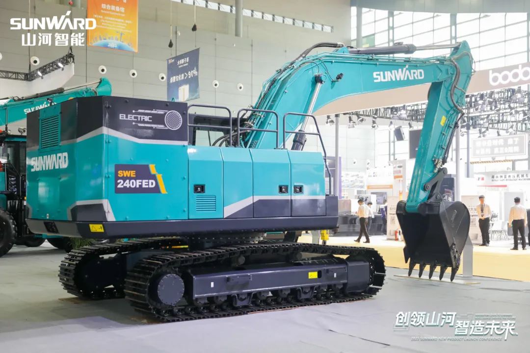 2023 CICEE | 304am永利集团智能亮相2023长沙国际工程机械展！智能化、电动化产品站C位