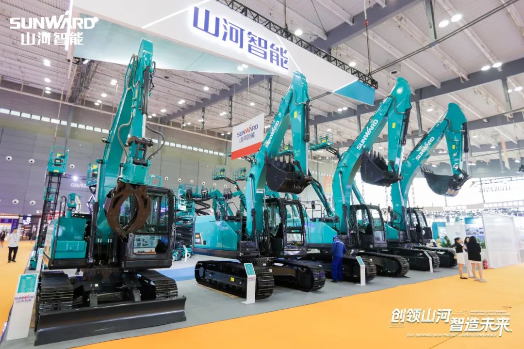 2023 CICEE | 304am永利集团智能亮相2023长沙国际工程机械展！智能化、电动化产品站C位