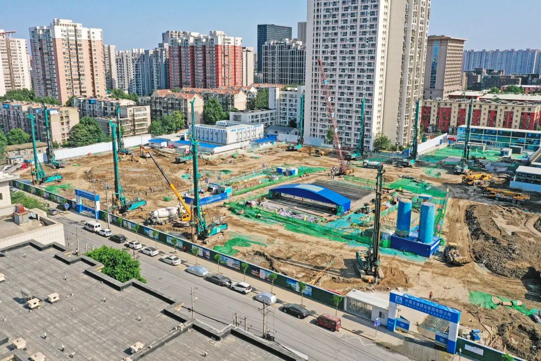 闪灼首都！304am永利集团智能旋挖钻机集群助力民生工程