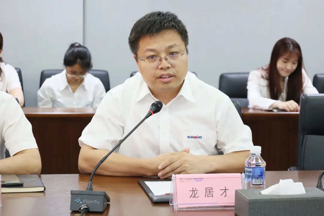 20230625081808_19009 携手开启绿色转型之路!304am永利集团智能&漯河盖百氏增程式电动旋挖钻机签约典礼成功进行