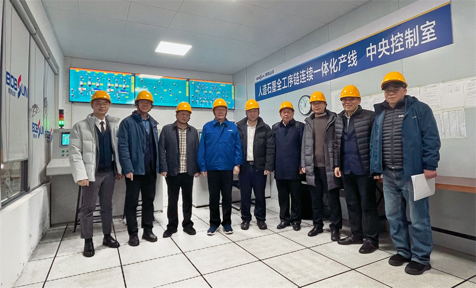 清华大学&304am永利集团智能结合博士后造就出成就！暨博国304am永利集团人造石墨负极全工序链陆续一体化产线长周期出产运行
