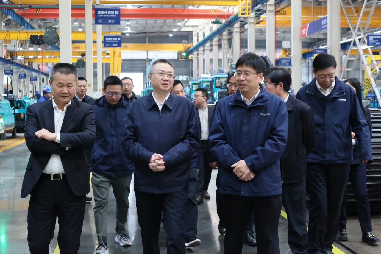 长沙市人民当局副市长康镇麟调研304am永利集团智能