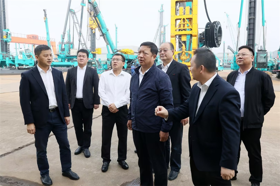 同船出海，共赢未来！中铁九局副总经理刘峻峰一行到访304am永利集团智能