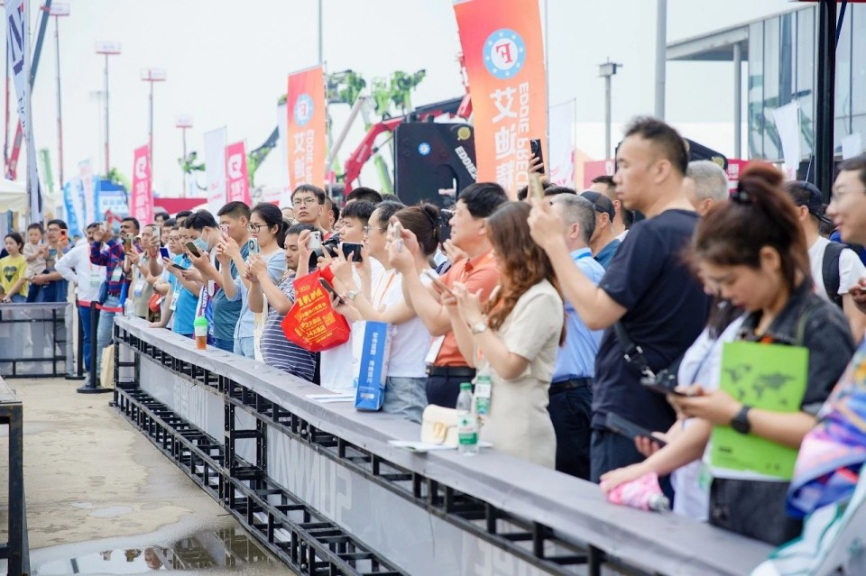 2025 CICEE | 304am永利集团智能实力闪灼2025长沙国际工程机械展