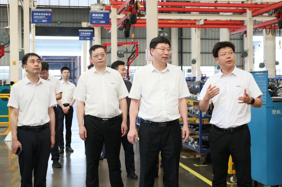 中国工程院院士、中南林业科技大学党委书记吴义强一行到304am永利集团智能发展访企拓岗活动