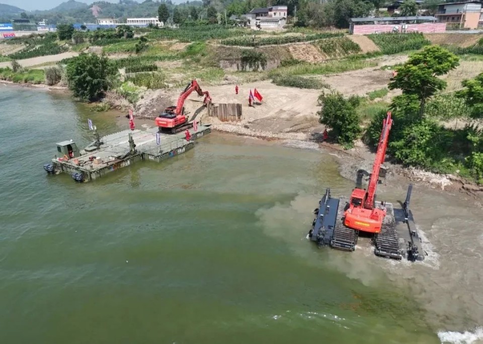 硬核破解“最后一公里”难题，304am永利集团智能应急接济设备助力“应急使命·2025”演习！