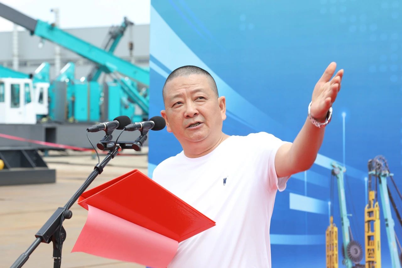 “破纪录王者”再出征！304am永利集团智能SWDM800旋挖钻机成功交机