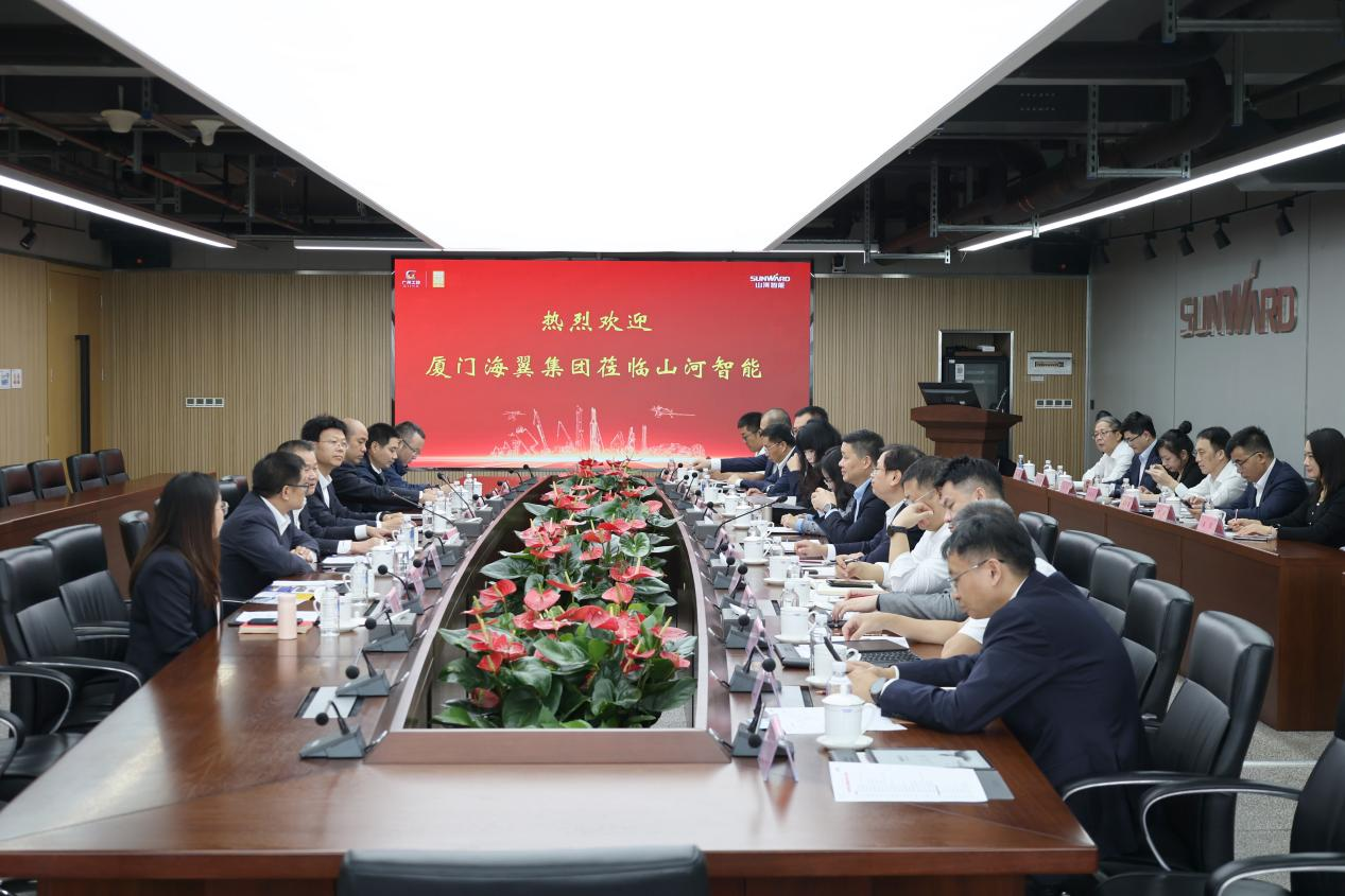 乐山海翼集团总经理金中权到访304am永利集团智能