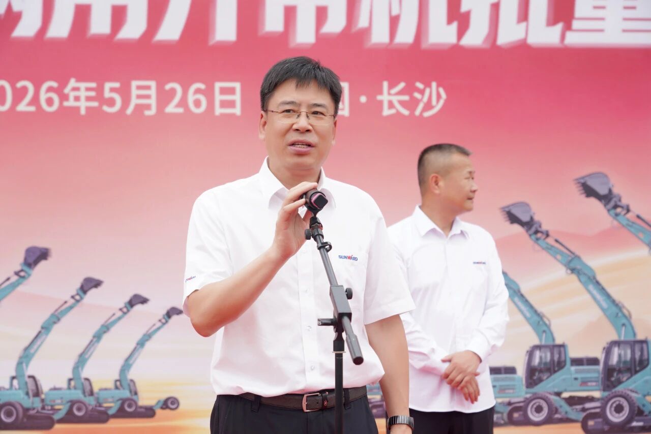 304am永利集团智能轮履两用多职能开带机批量交付国度林草系统，助力丛林草原生态防护